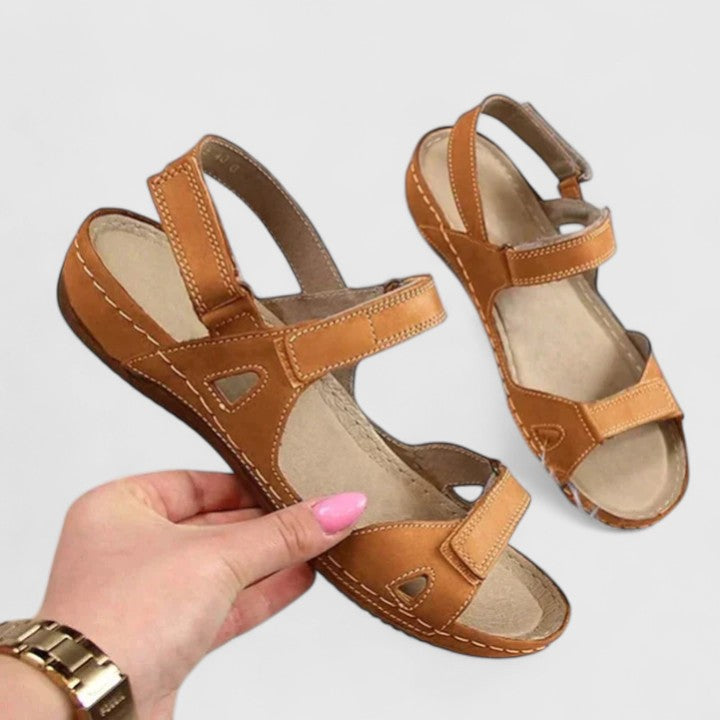 Avrie - Comfortable Flat Sandals