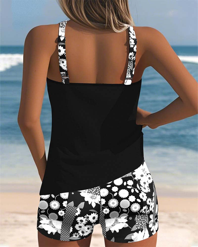 Nina | Trendy Swimwear Ensemble