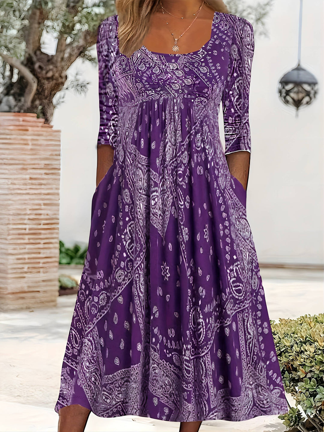 ELOWEN | Relaxed Long Sleeve Midi Dress