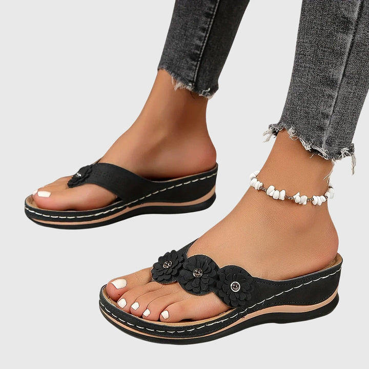 Asha - Stylish Orthopedic Flip-Flops