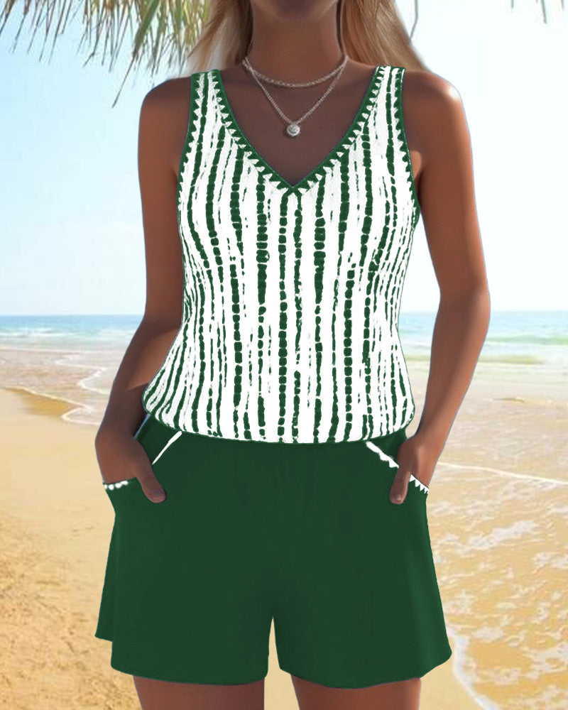 Mia | Printed V-Neck Two-Piece Swimsuit with Pockets - Casual Style
