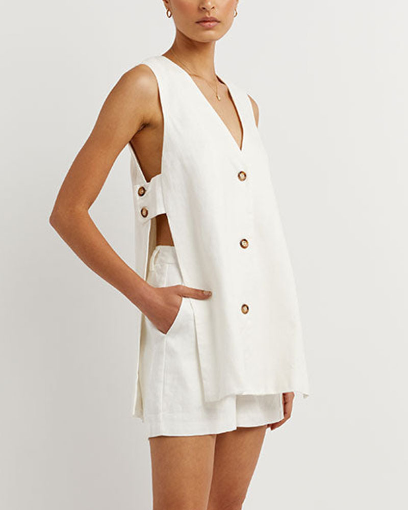 Fiona - Sleeveless Button-Up Ensemble