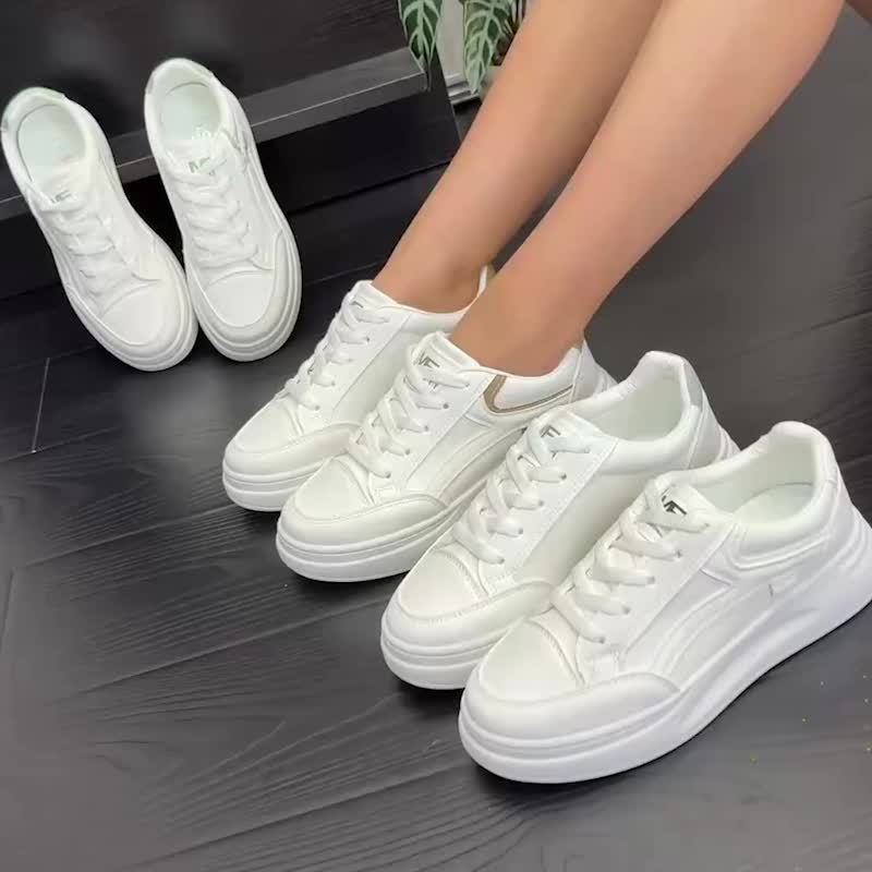 Stylish Lightweight White Sneakers for Ultimate Comfort
