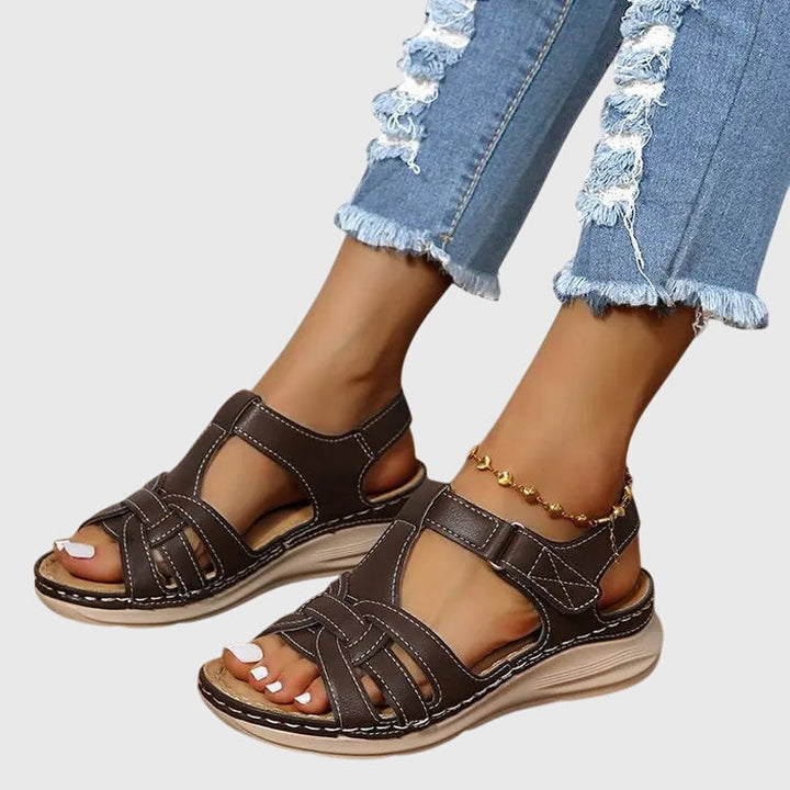 Piper - Strappy Lightweight Sandals
