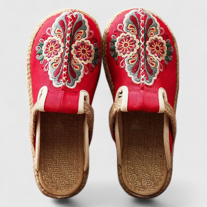 Clarize - Stylish Embroidered Flat Sandals