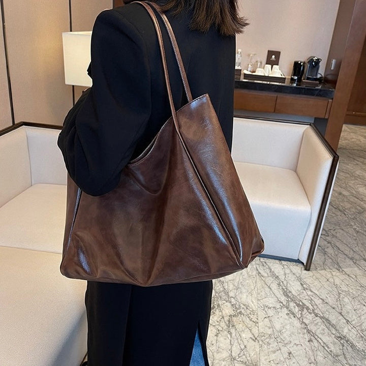 Patricia™ | Shimmering Leather Handbag