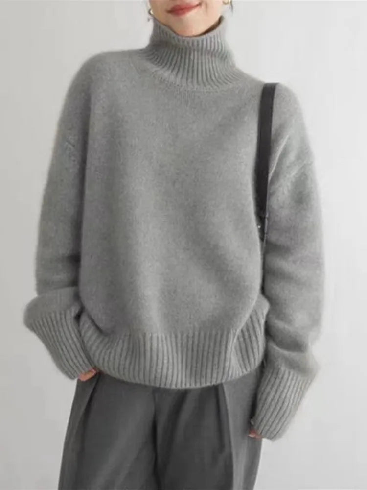 Amaya | Opulent Cashmere Turtleneck Sweater