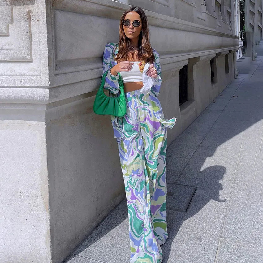 Zyra - Striking Swirl Print Ensemble