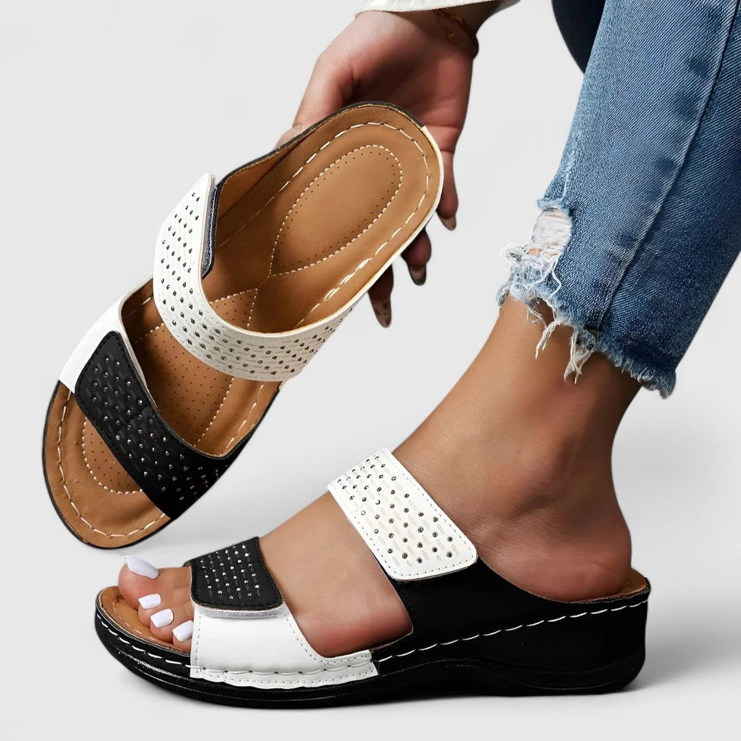 Ariella - Cozy Sandals for All-Day Comfort