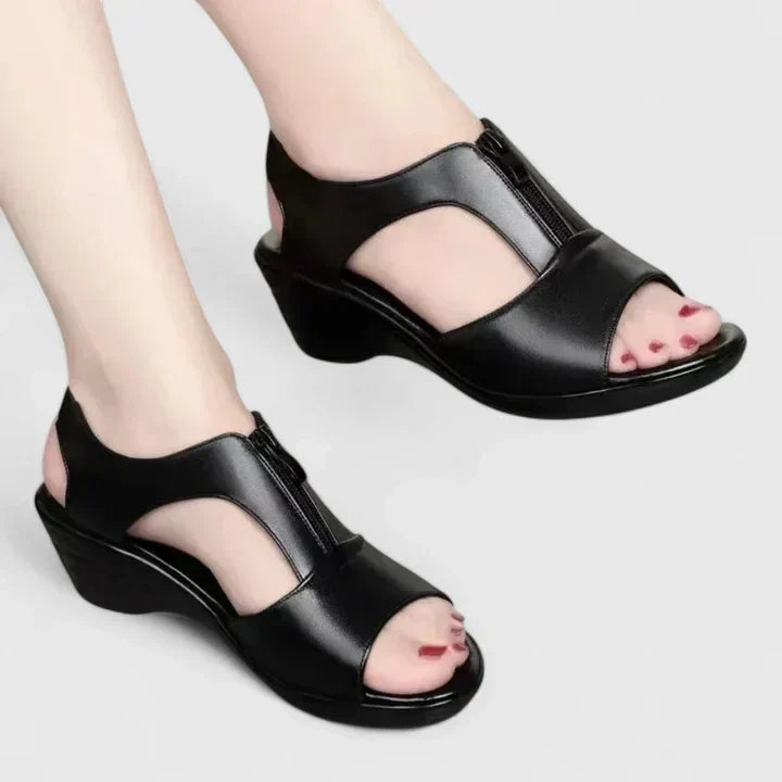 Farrah - Stylish Orthopedic Sandals for Comfort