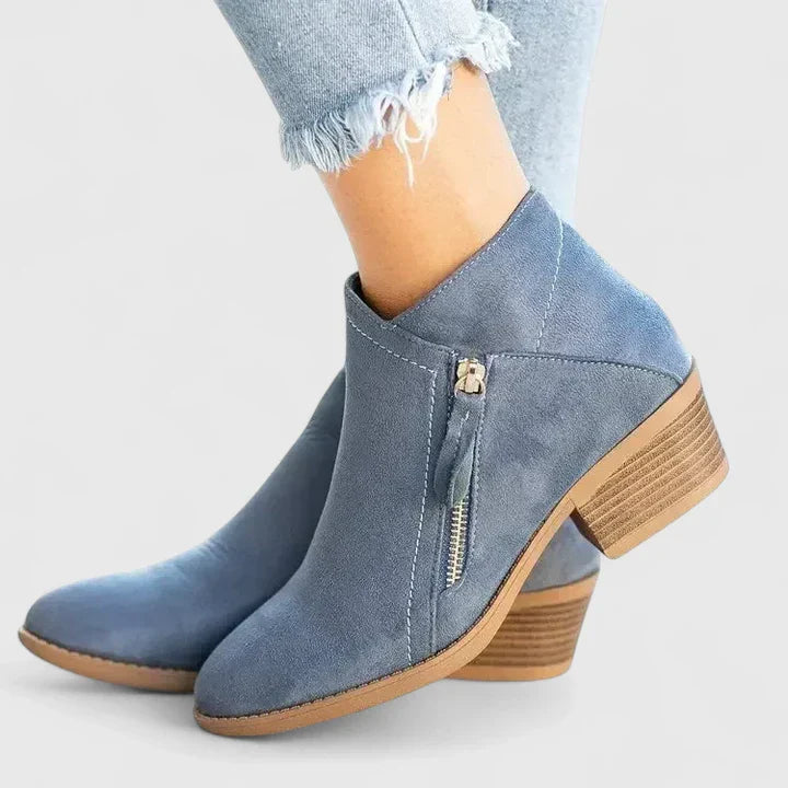 Auryziah | Supportive Orthopedic Footwear