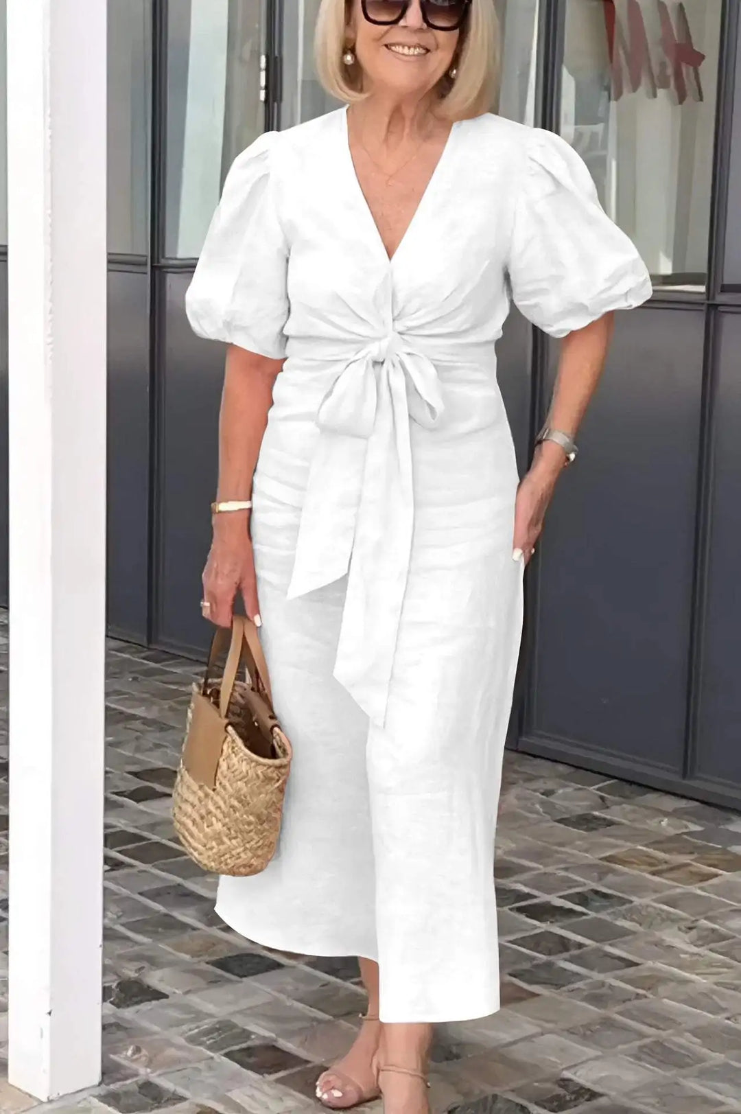 LYNORA | Sophisticated V-Neck Midi Dress