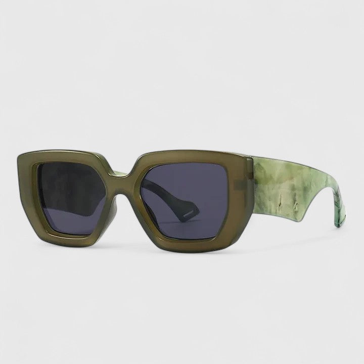 Jossalyn | Trendy Sunglasses