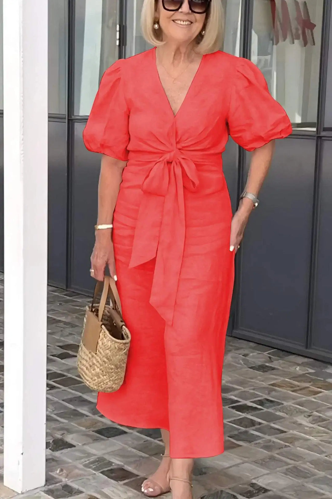 LYNORA | Sophisticated V-Neck Midi Dress