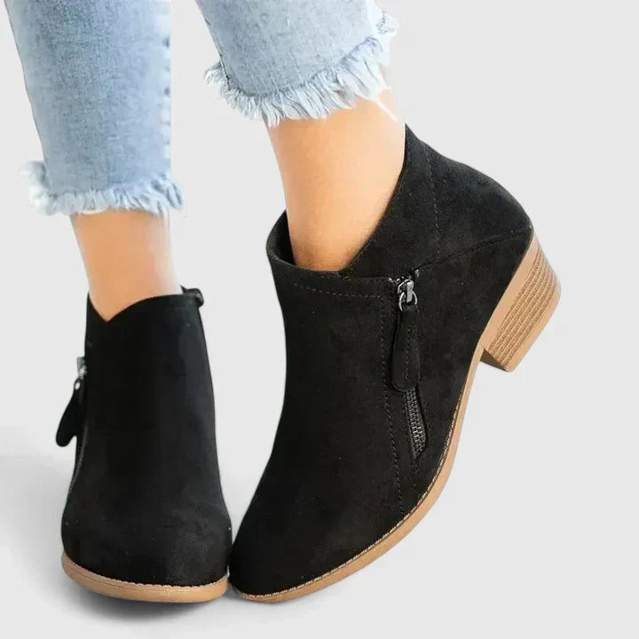 Auryziah | Supportive Orthopedic Footwear