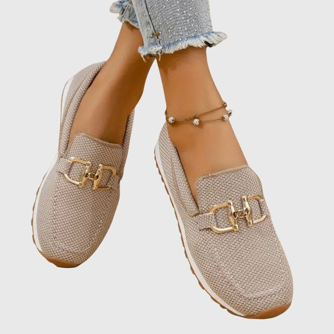 SUSIE | ORTHOPEDIC LOAFER SNEAKERS" can be rewritten as:

"SUSIE | COMFORT-FOCUSED ORTHOPEDIC LOAFER SNEAKERS