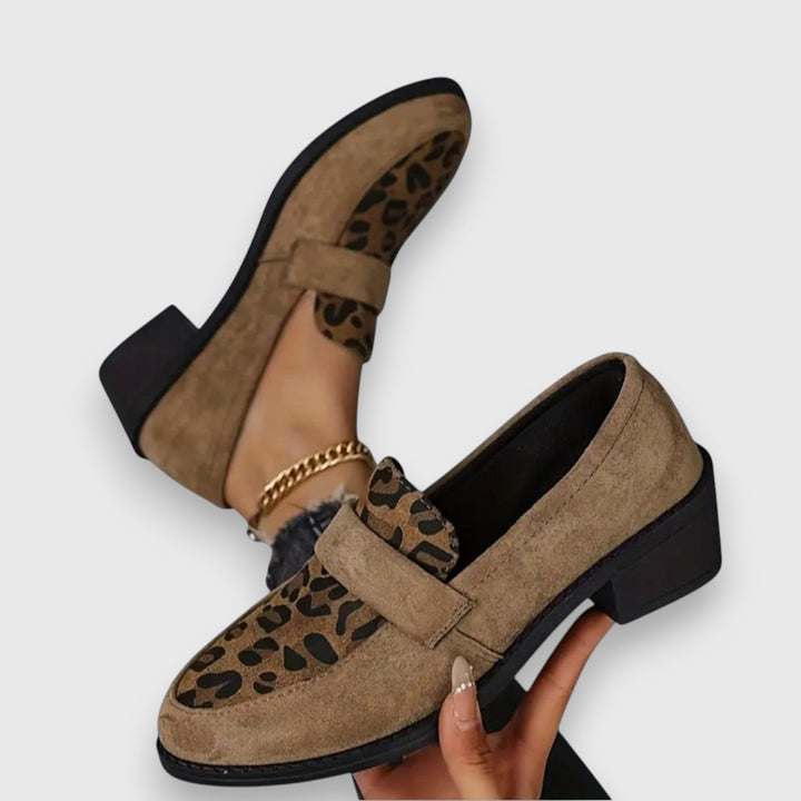 Brunika – Cozy Slipper Footwear