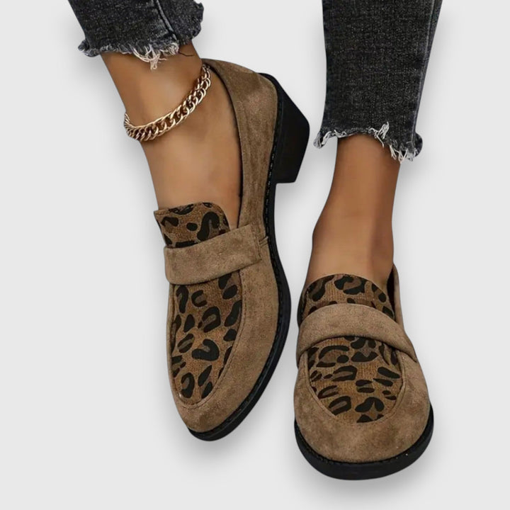 Brunika – Cozy Slipper Footwear