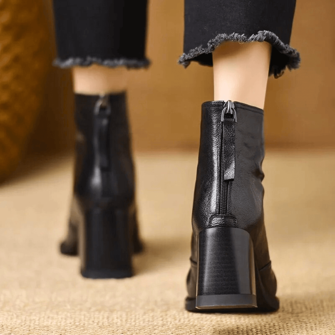 Claudia | Elegant Mid-Heel Ankle Boots