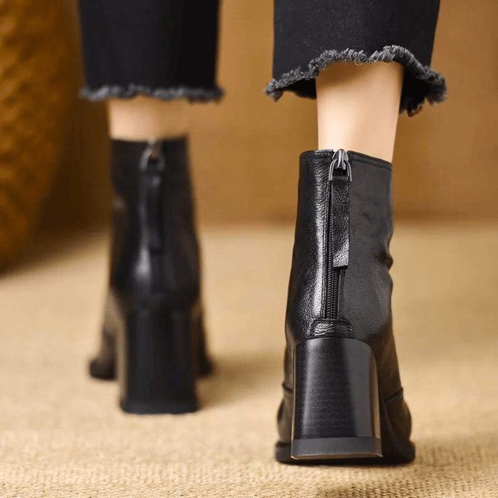 Claudia | Elegant Mid-Heel Ankle Boots